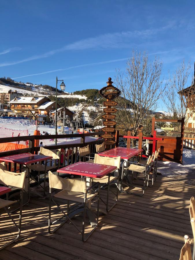 Montana Chalet Hotel & Spa Le Sauze Exterior foto
